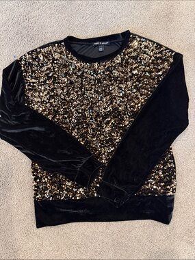 Cable & Gauge Black Velvet Top with Gold Sequins